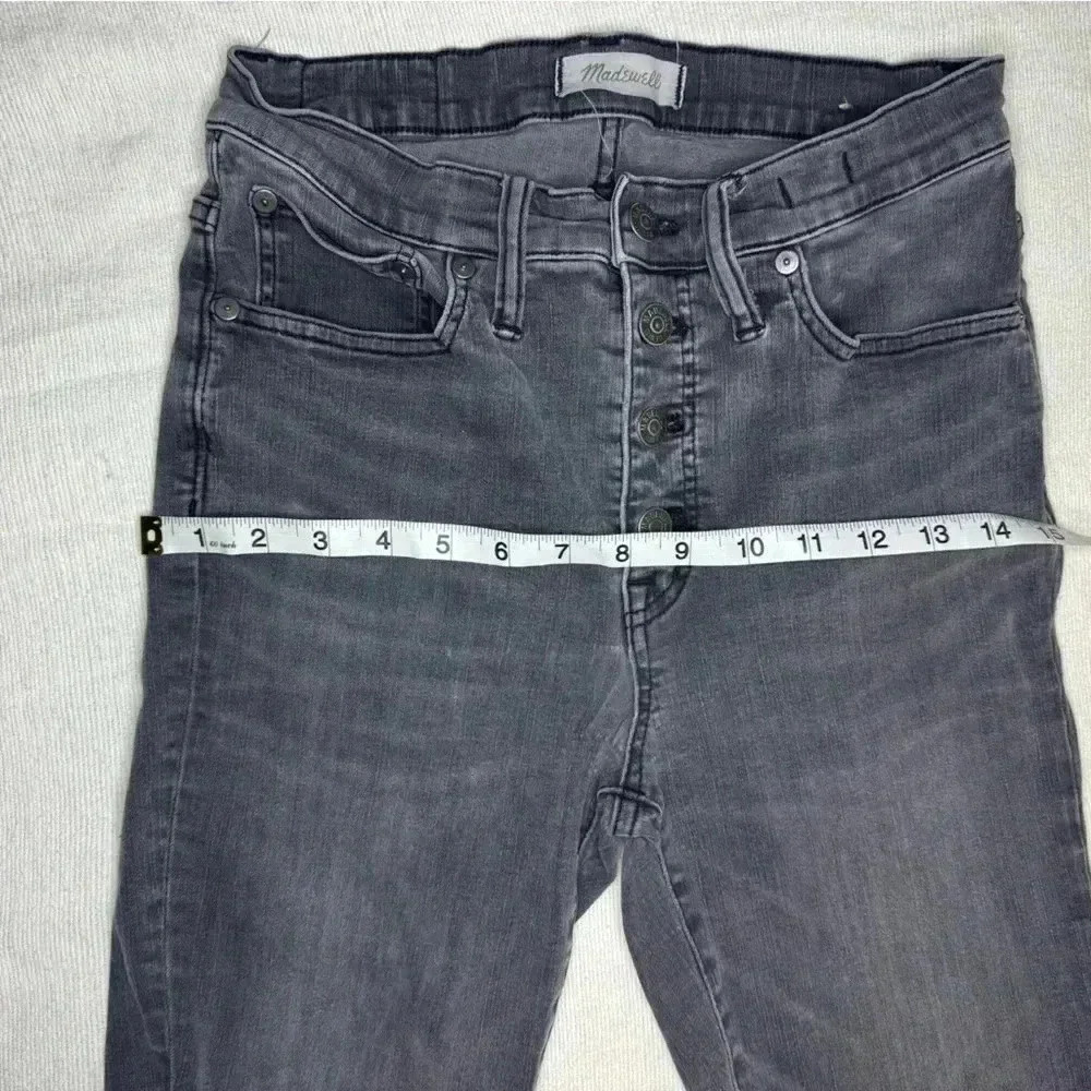 Madewell Cali Demi Boot Black Jeans. Fringed bottoms. 4 Button Fly. - Picture 6 of 11